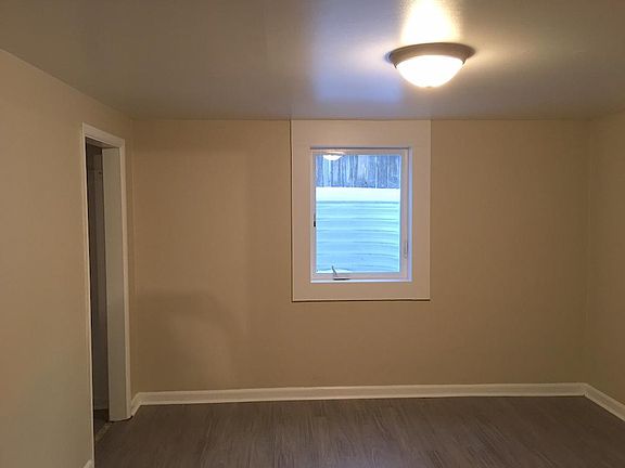 4th image of 315 5th St W