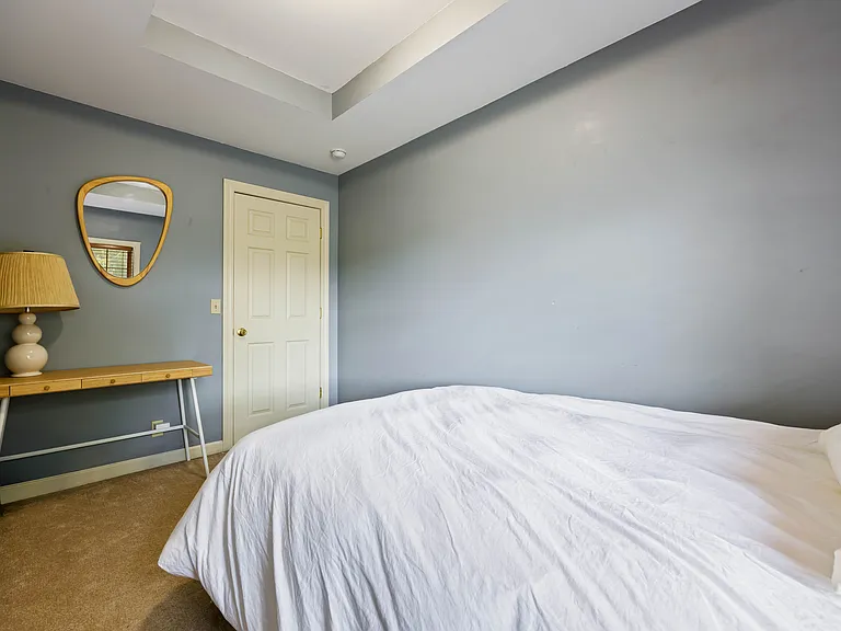 4009 Locust St — Photo 17