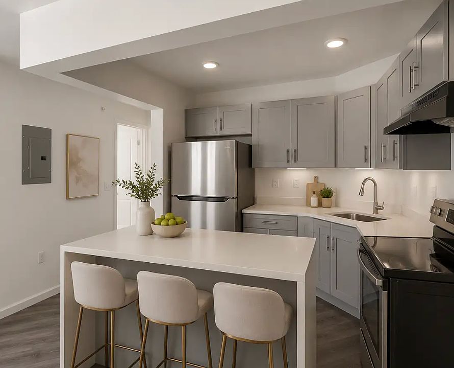 1st image of 2828 University Ave #403