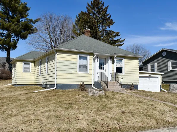 603 E Lincoln St, Caledonia, MN 55921