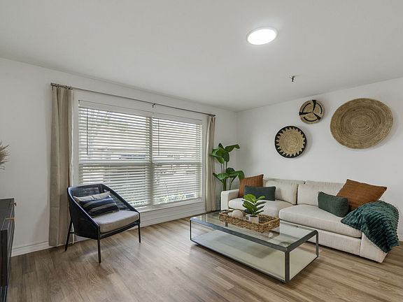 4th image of 13501 Vista Walk Dr #3912