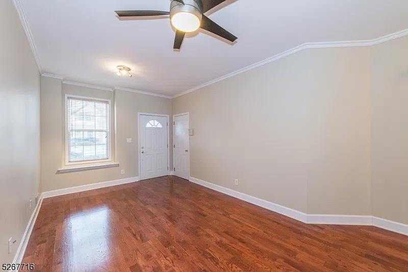 2 bed, 2.0 bath, $3,200 — Photo 2