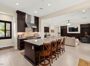6810 Silver Crescent St, Las Vegas, NV 89148