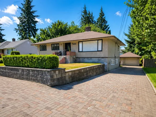 13668 Larner Rd, Surrey, BC V3R 5K2