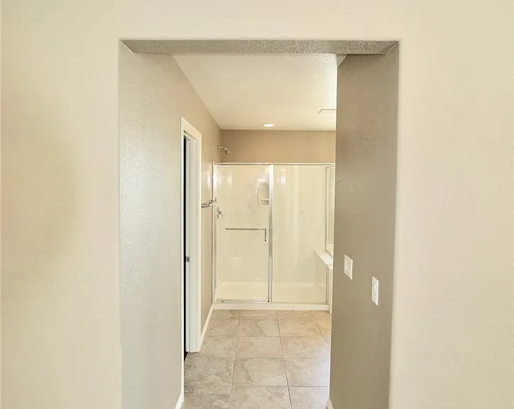 10609 Country Knoll Way — Photo 22