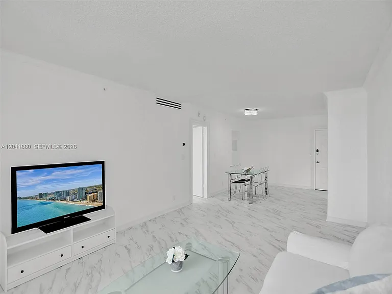 2501 S Ocean Dr #1633 — Photo 6