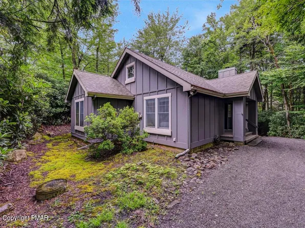 433 Brookside Dr, Pocono Pines, PA 18350