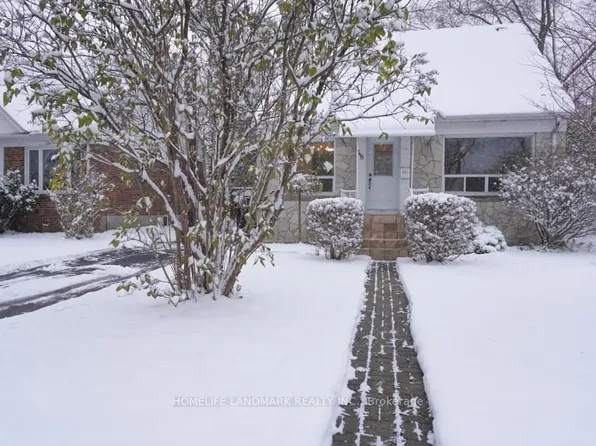 48 Greylawn Cres, Toronto, ON M1R 2V6