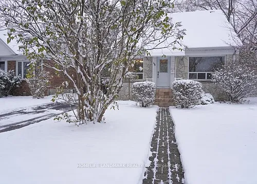 48 Greylawn Cres Photo 1