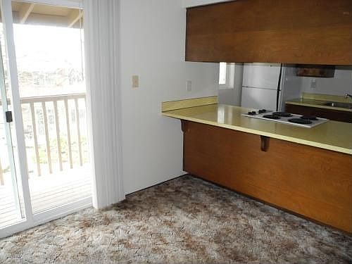 3rd image of 101 SE Ely St APT D202