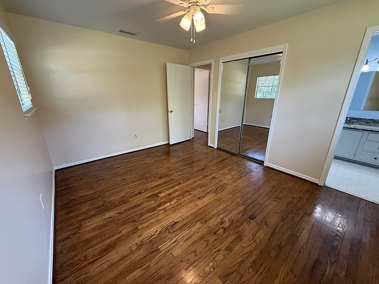 3512 Shadowwood Ct — Photo 22