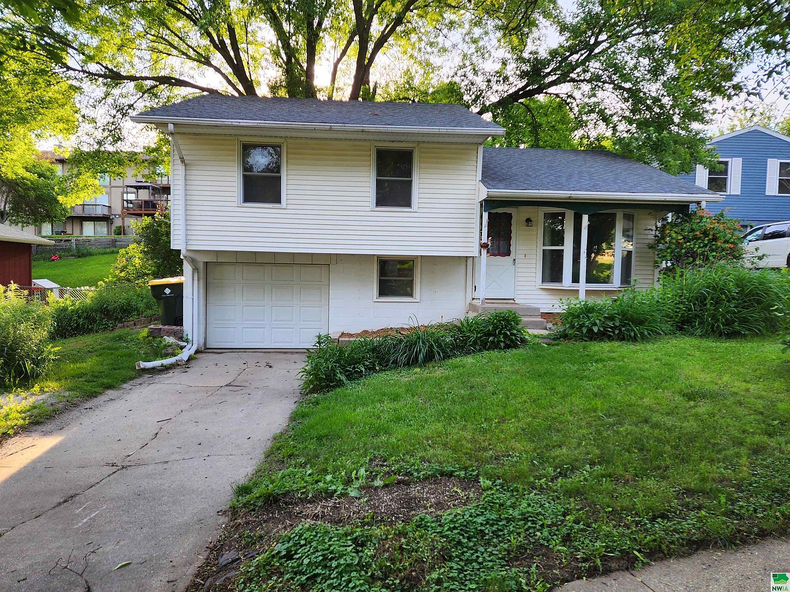 3829 Osage Ter, Sioux City, IA 51104 | Zillow