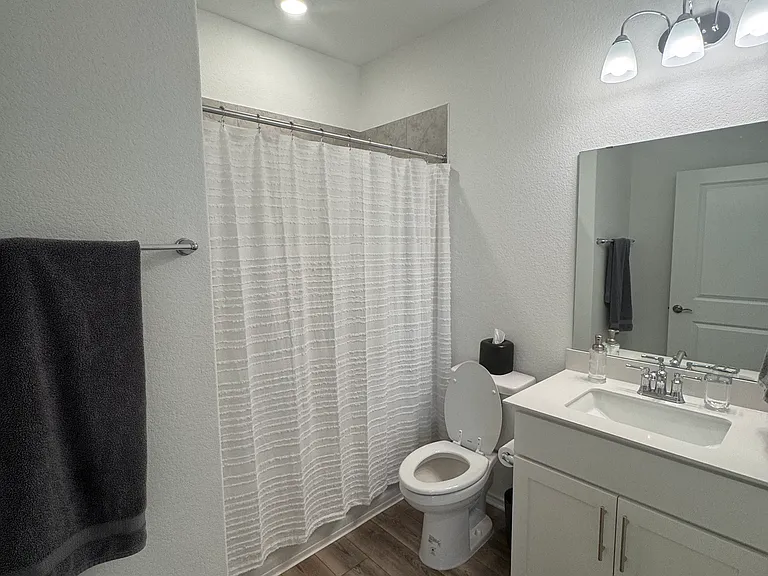 120 Clay Hill St — Photo 26