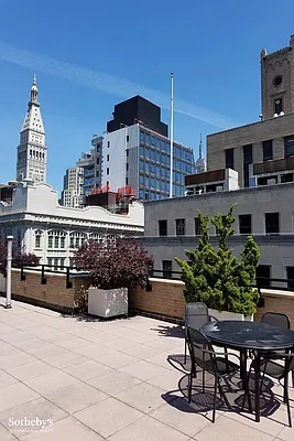 Rented by Sotheby's International Realty | media 25