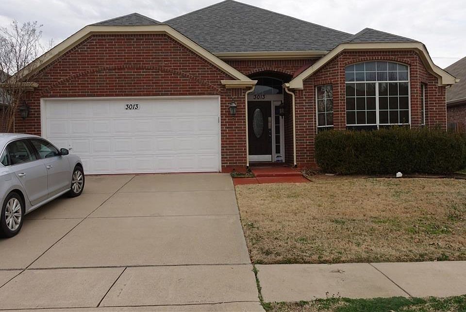 1st image of 3013 Scotch Elm St