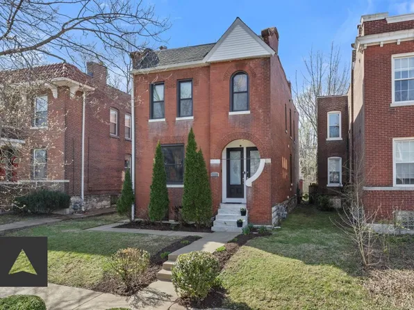 4326 Hartford St, Saint Louis, MO 63116