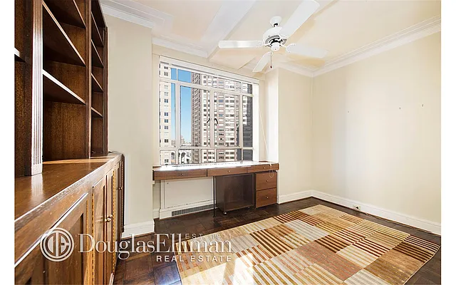 Rented by Douglas Elliman | media 7