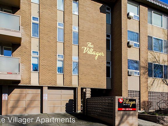 3rd image of 2700 NE 125th St APT 301