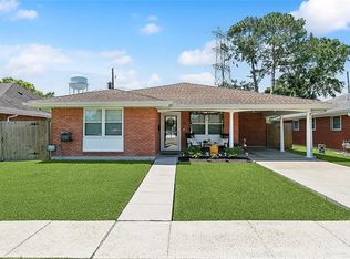 107 Kennedy Dr, Gretna, LA 70053