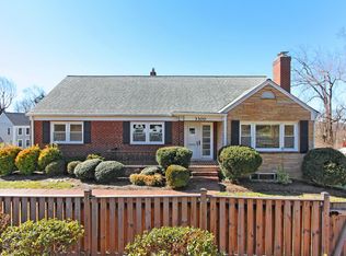 3300 N Glebe Rd, Arlington, VA 22207