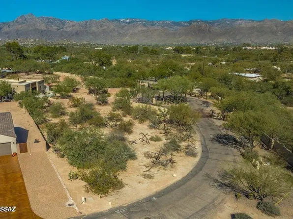 2021 N Corte Tomasin, Tucson, AZ 85715