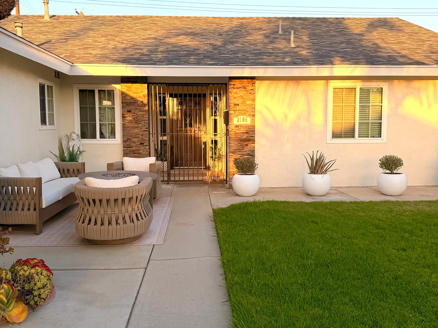 S Forest Ave, Santa Ana — Photo 3