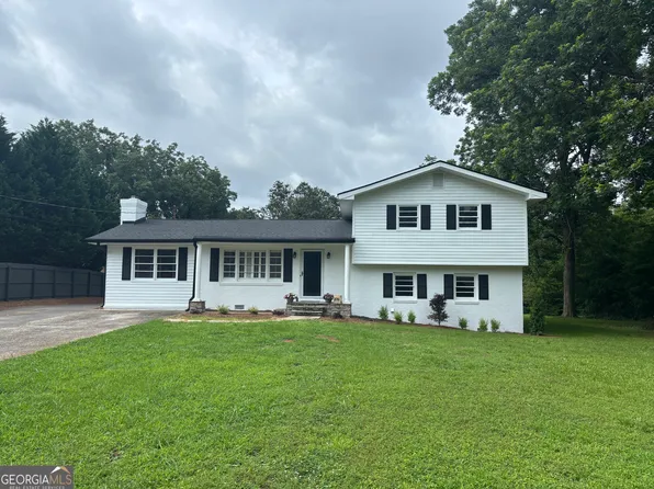 108 Valley Dr, Cartersville, GA 30120