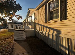 7084 Ranger Dr, Romulus, MI 48174