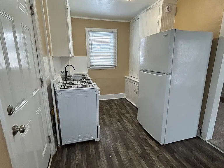 401 Hannibal St — Photo 15