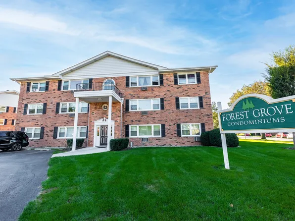 8812 45th Pl Unit 3, Brookfield, IL 60513