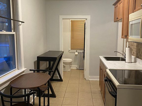 4th image of 59 Garden St