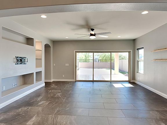 4th image of 10959 E TUPELO Avenue
