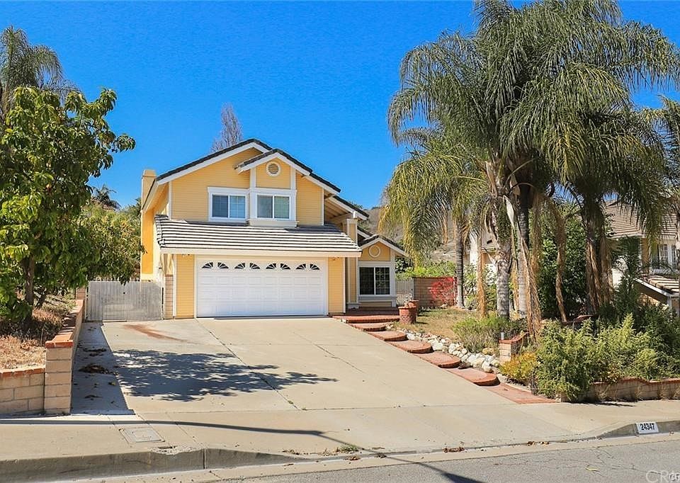 1st image of 24347 Sunnycrest Ct