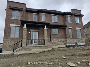 2016 Lowry Dr, Oshawa, ON L1L 0S3