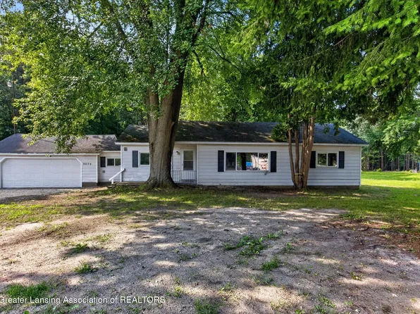 8874 E Pickard Rd, Mount Pleasant, MI 48858