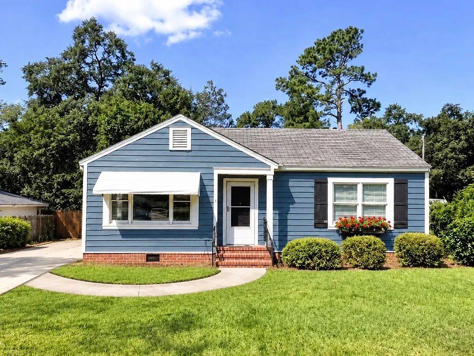 2303 Avalon Rd