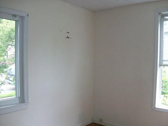 3rd image of 316 Ogara Ave
