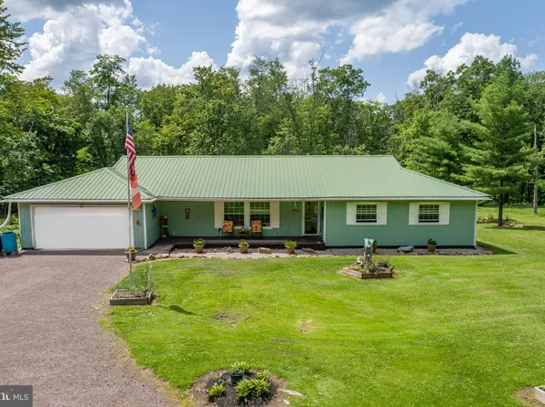 6663 Gorman Rd, Oakland, MD 21550