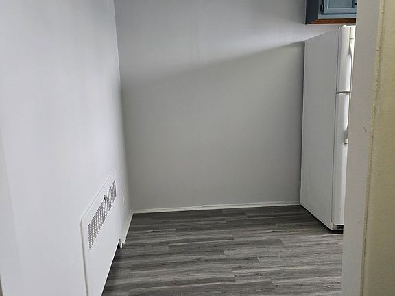 3rd image of 10 S West St APT 2AE