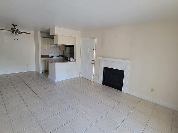 5th image of 2550 N Alafaya Trl APT 6