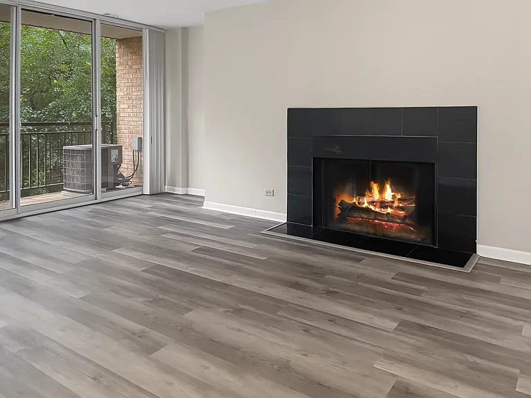 1833 Four Lakes Ave #2M — Photo 2