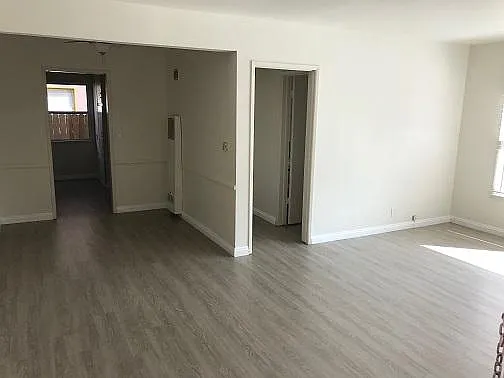 11027 Culver Blvd — Photo 2