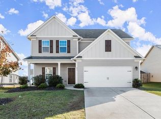 856 Walnut Creek Cir, Pendergrass, GA 30567