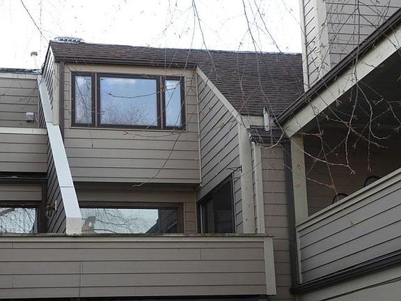 4th image of 3318 Berwyn Ave Unit 226