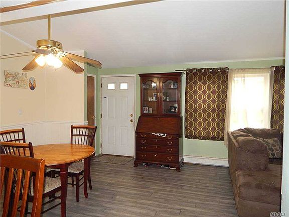 2nd image of 65 E Lake Ter