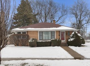 471 S Fairview Ave, Elmhurst, IL 60126