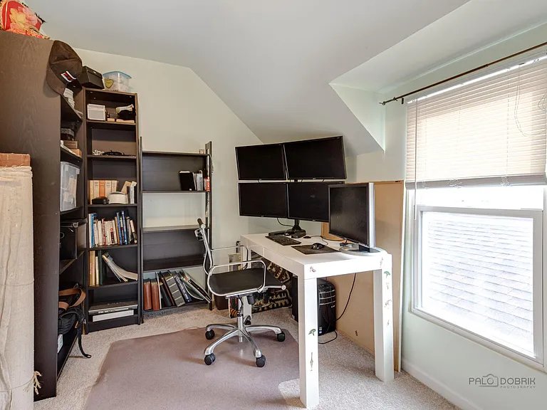 4716 W Hutchinson St — Photo 27