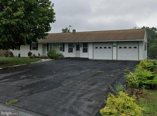 3251 Enoch Brown Rd, Greencastle, PA 17225