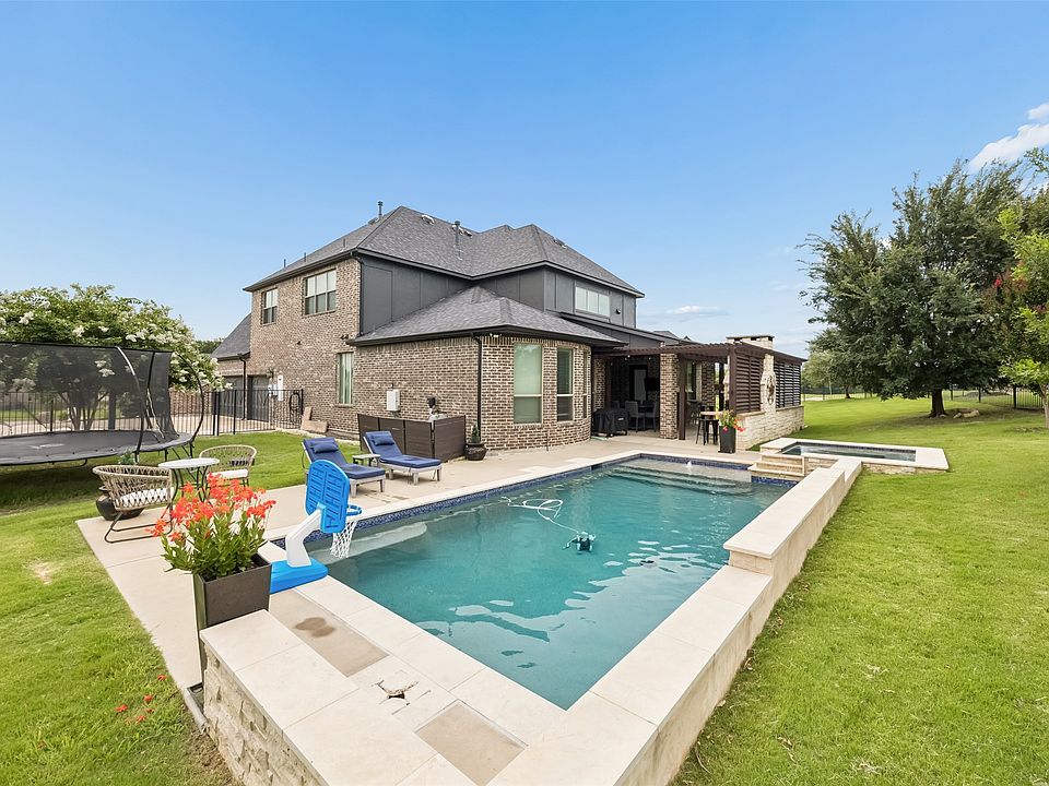 1st image of 1513 Bearpath Way