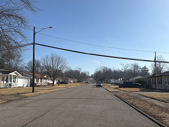 4th image of 726 Hanover Rd